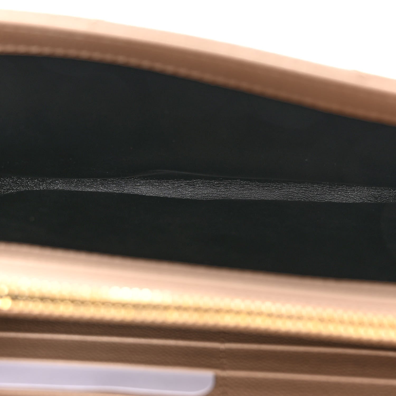 Saint Laurent Grain De Poudre Matelasse Chevron Monogram Chain Wallet Nude Powder 5 of 10