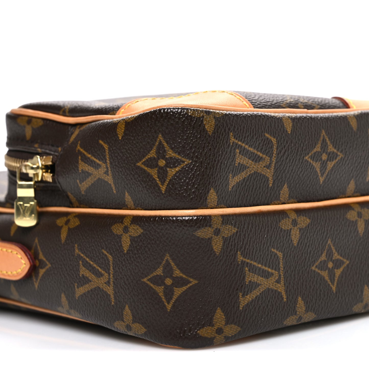 Monogram Amazone