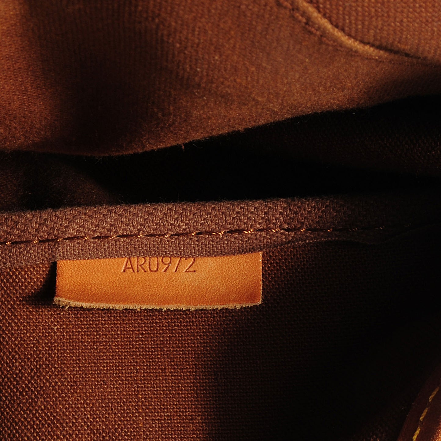 Monogram Saumur 35