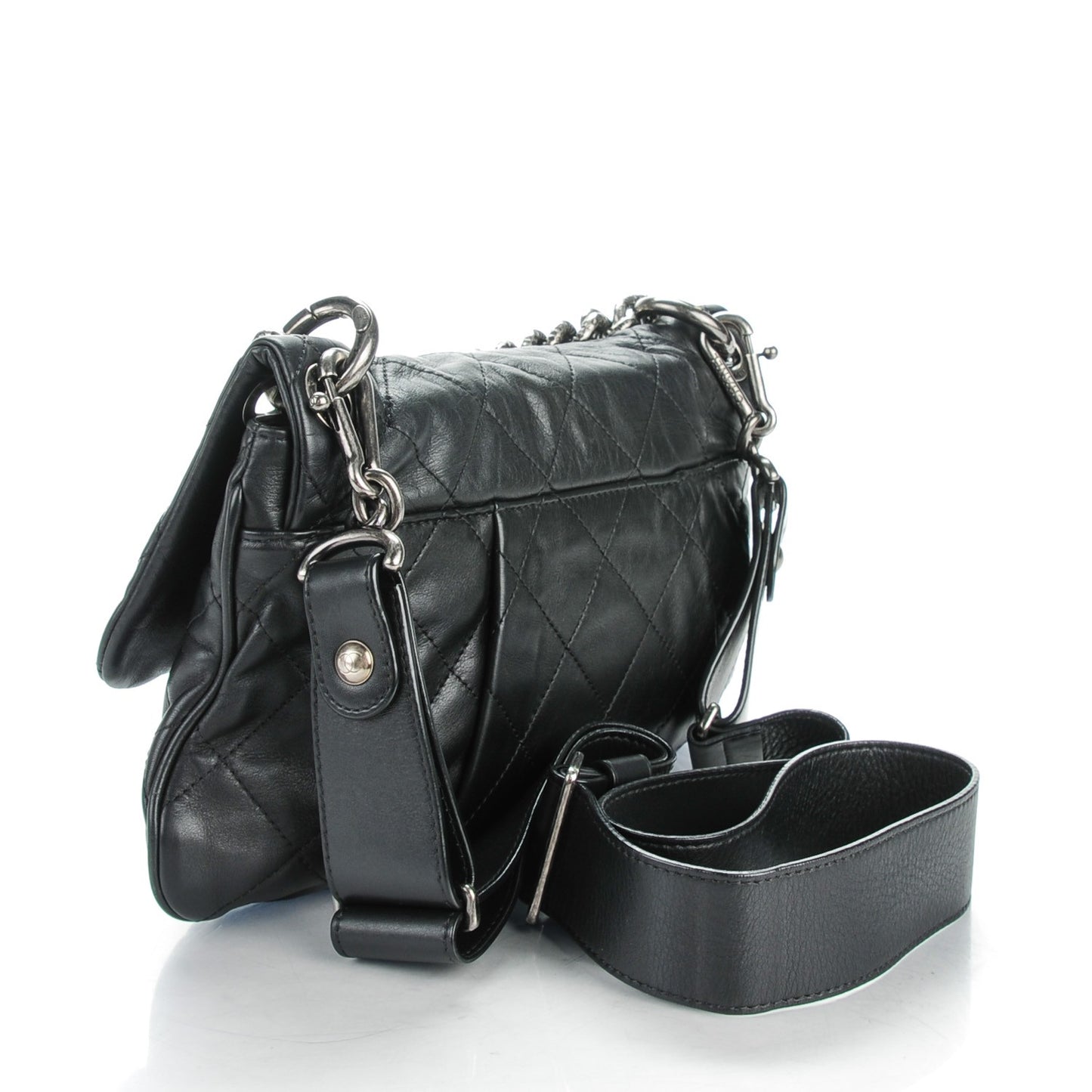 Calfskin Coco Pleats Messenger Flap Black