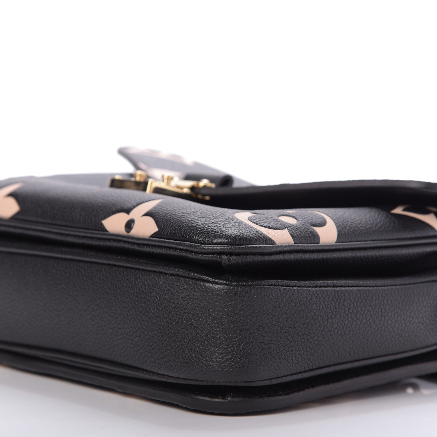 Louis Vuitton Empreinte Monogram Giant Pochette Metis Black Beige 7 of 9