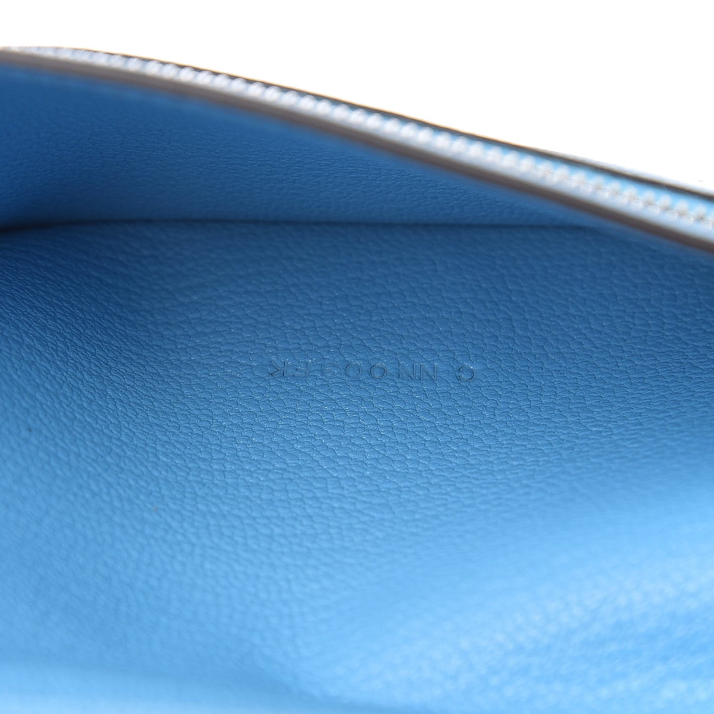 Chevre Mysore Bearn Gusset Wallet Celeste