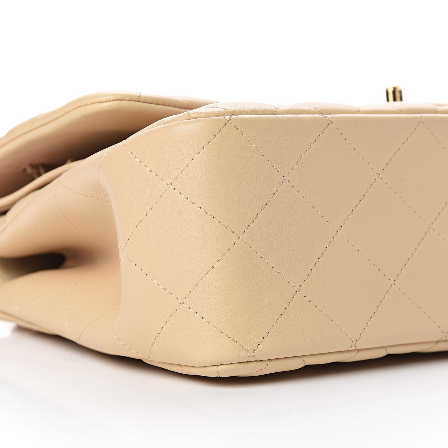 Lambskin Quilted Jumbo Double Flap Beige Clair