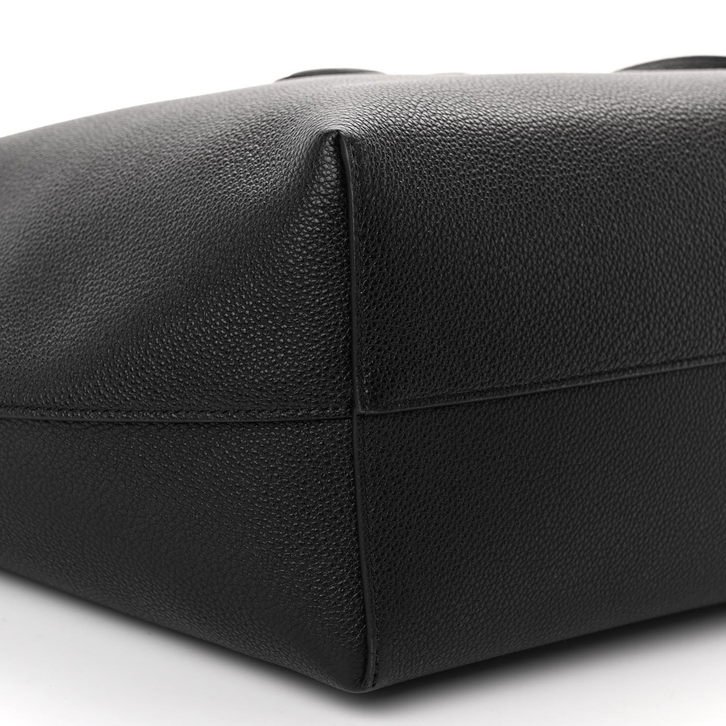 Grained Calfskin Triomphe Medium Cabas Anais Black