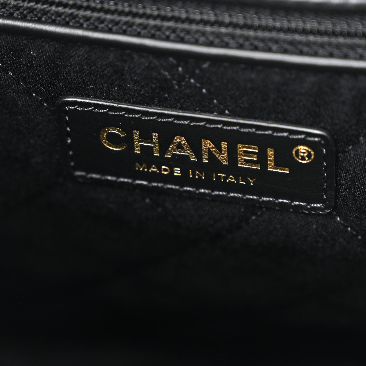 Shiny Calfskin Quilted Small Chanel 22 Black