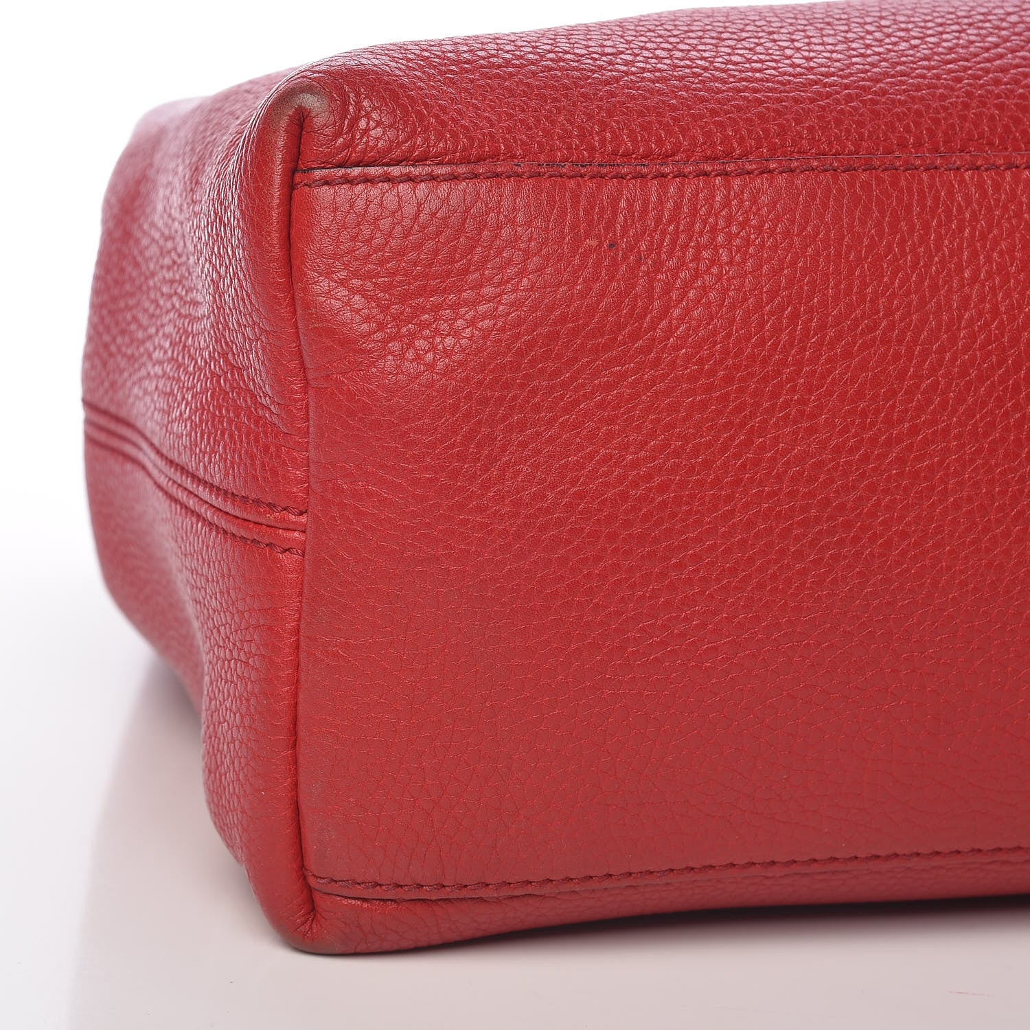 Gucci Pebbled Calfskin Medium Soho Chain Shoulder Bag Tabasco Red 9 of 12