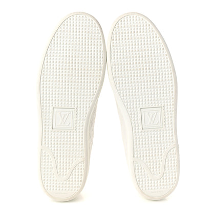 Louis Vuitton Calfskin Monogram Embossed Front Row Sneakers 41 White 6 of 11