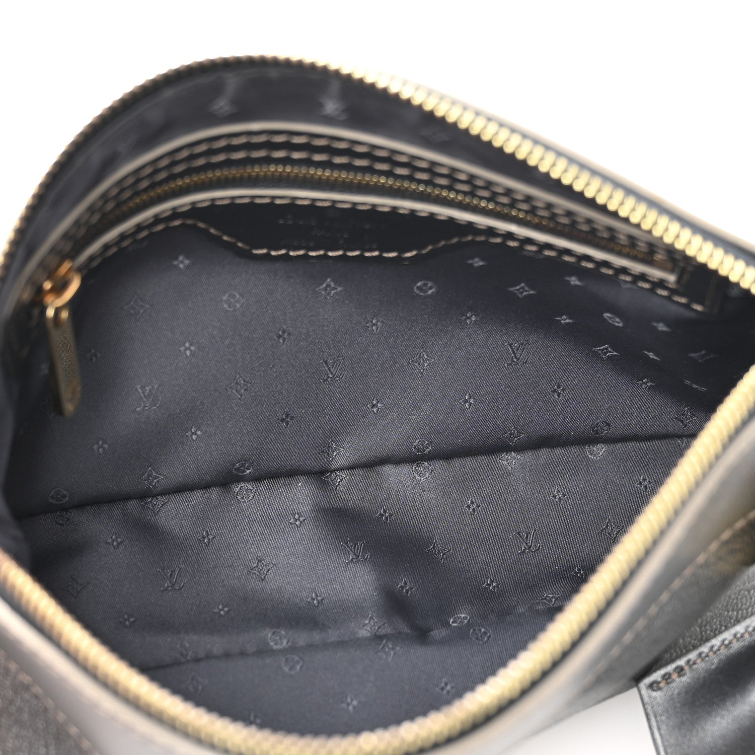 Louis Vuitton Suhali Lockit Clutch Chrome 5 of 12