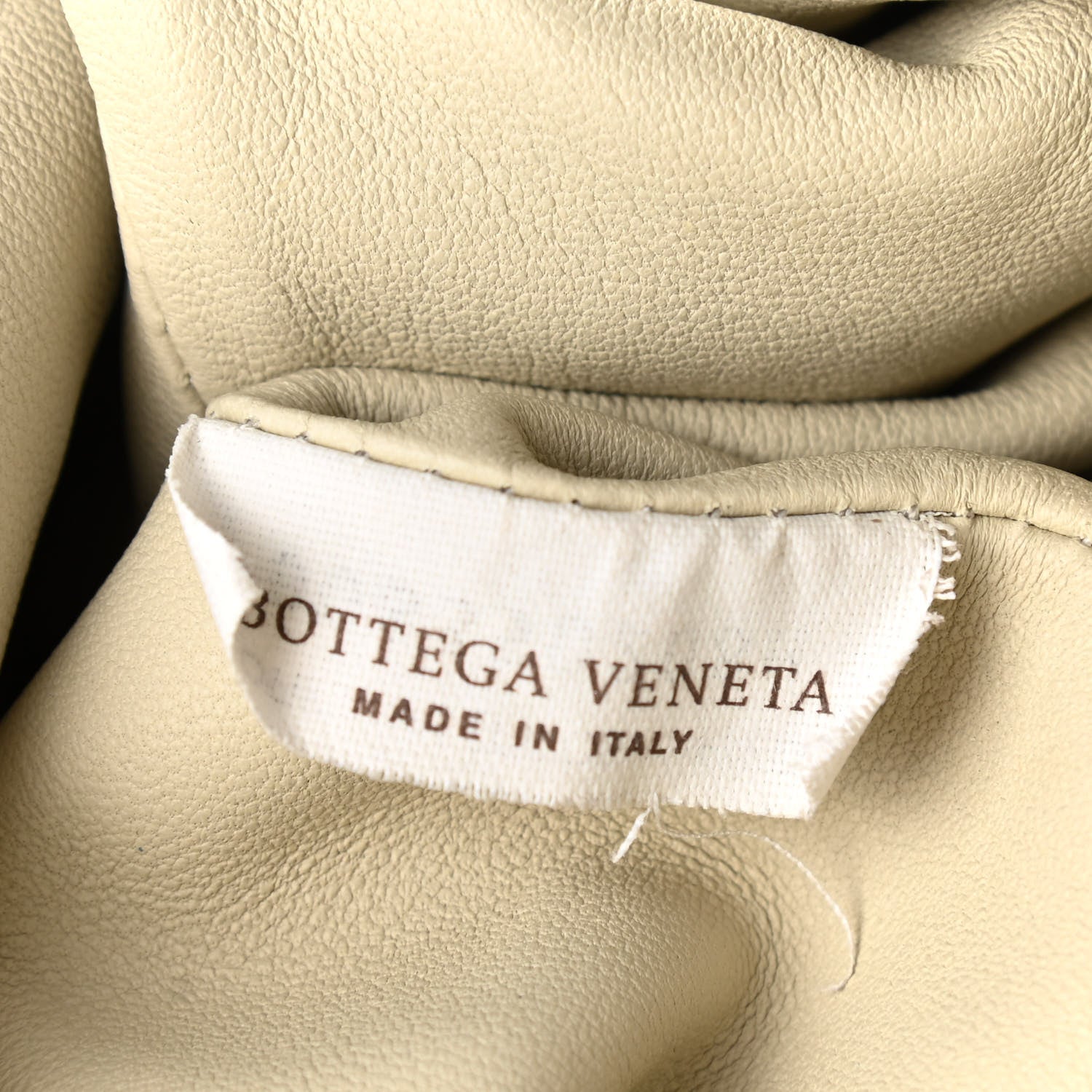 Bottega Veneta Nappa Maxi Intreccio The Pouch Oversized Clutch Plaster 7 of 11