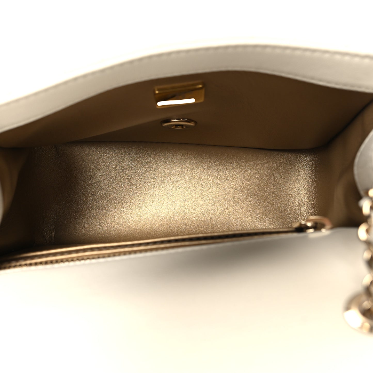 Lambskin Quilted Mini Pearl Crush Flap White