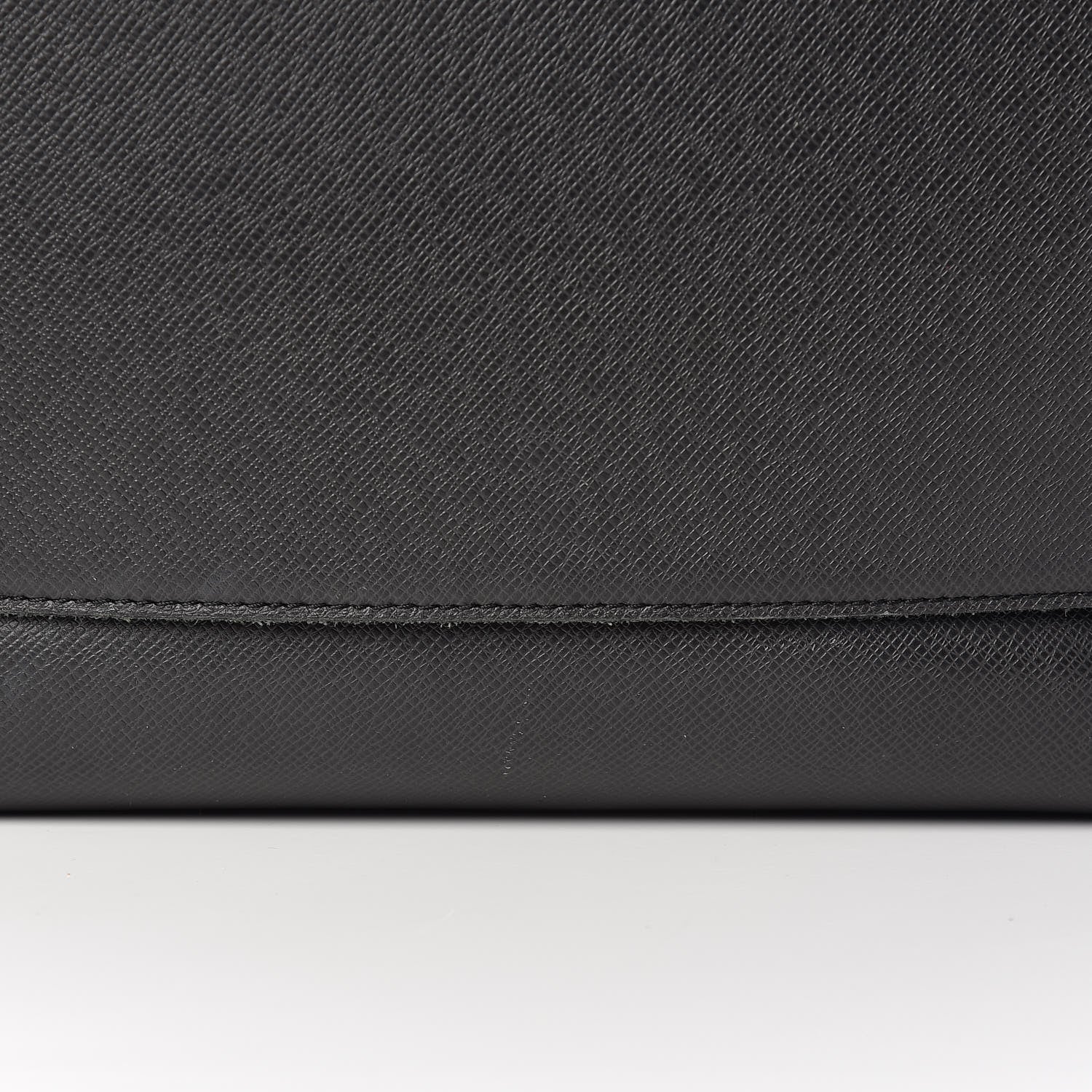 Louis Vuitton Taiga Roman MM Messenger Black 12 of 13