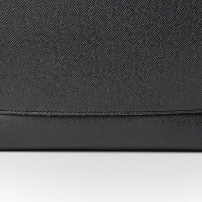 Louis Vuitton Taiga Roman MM Messenger Black 12 of 13