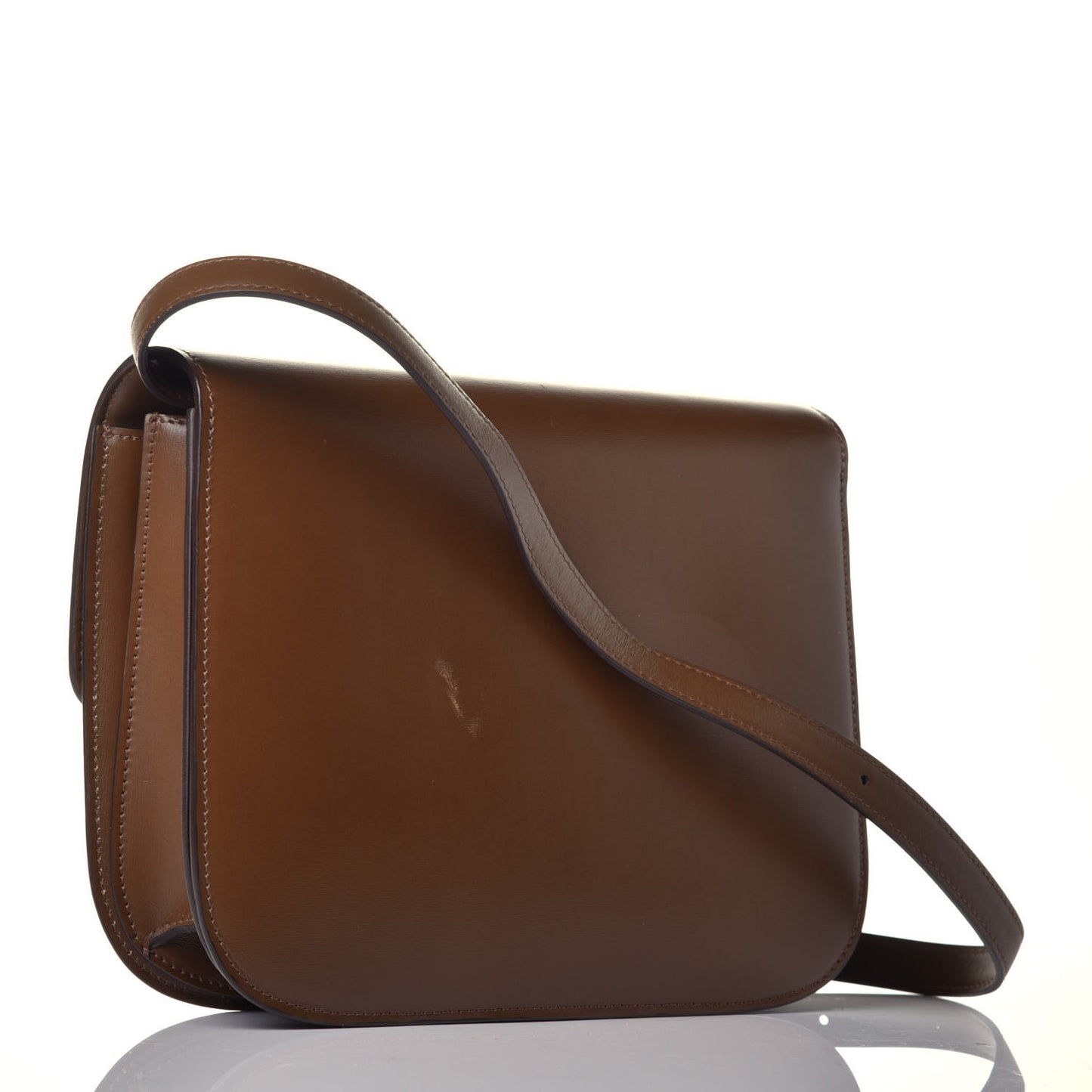 Box Calfskin Medium Classic Box Flap Bag Camel
