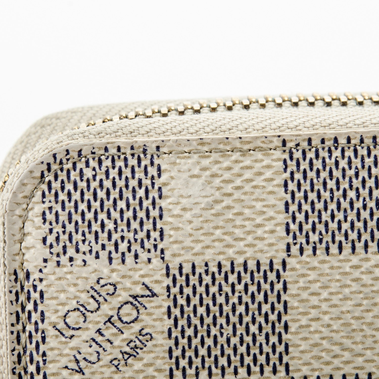 Louis Vuitton Damier Azur Zippy Wallet 7 of 9