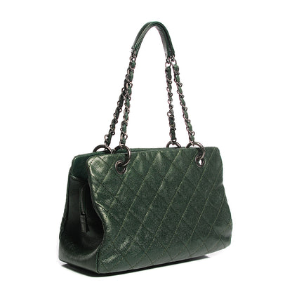 Chanel Iridescent Caviar Quilted Small Chic Tote Green 3 of 7