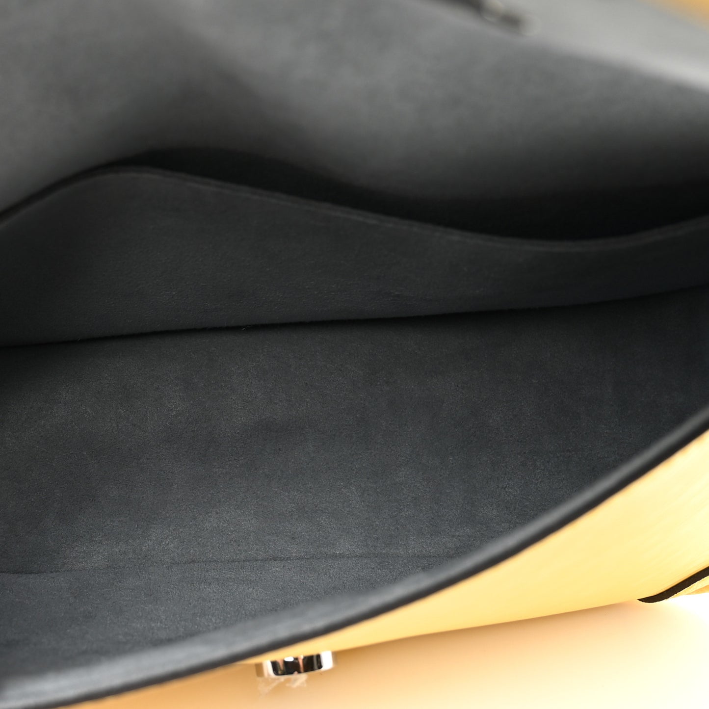 Epi Buci Crossbody Jaune Plume