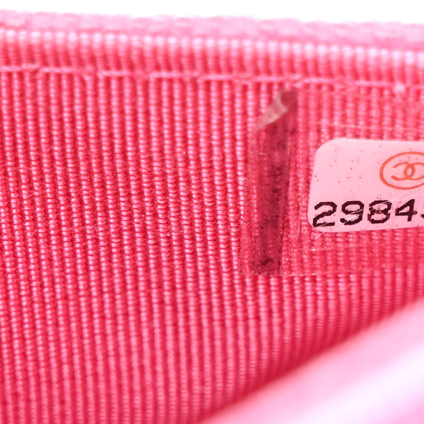 Caviar Quilted Wallet on Chain WOC Pink