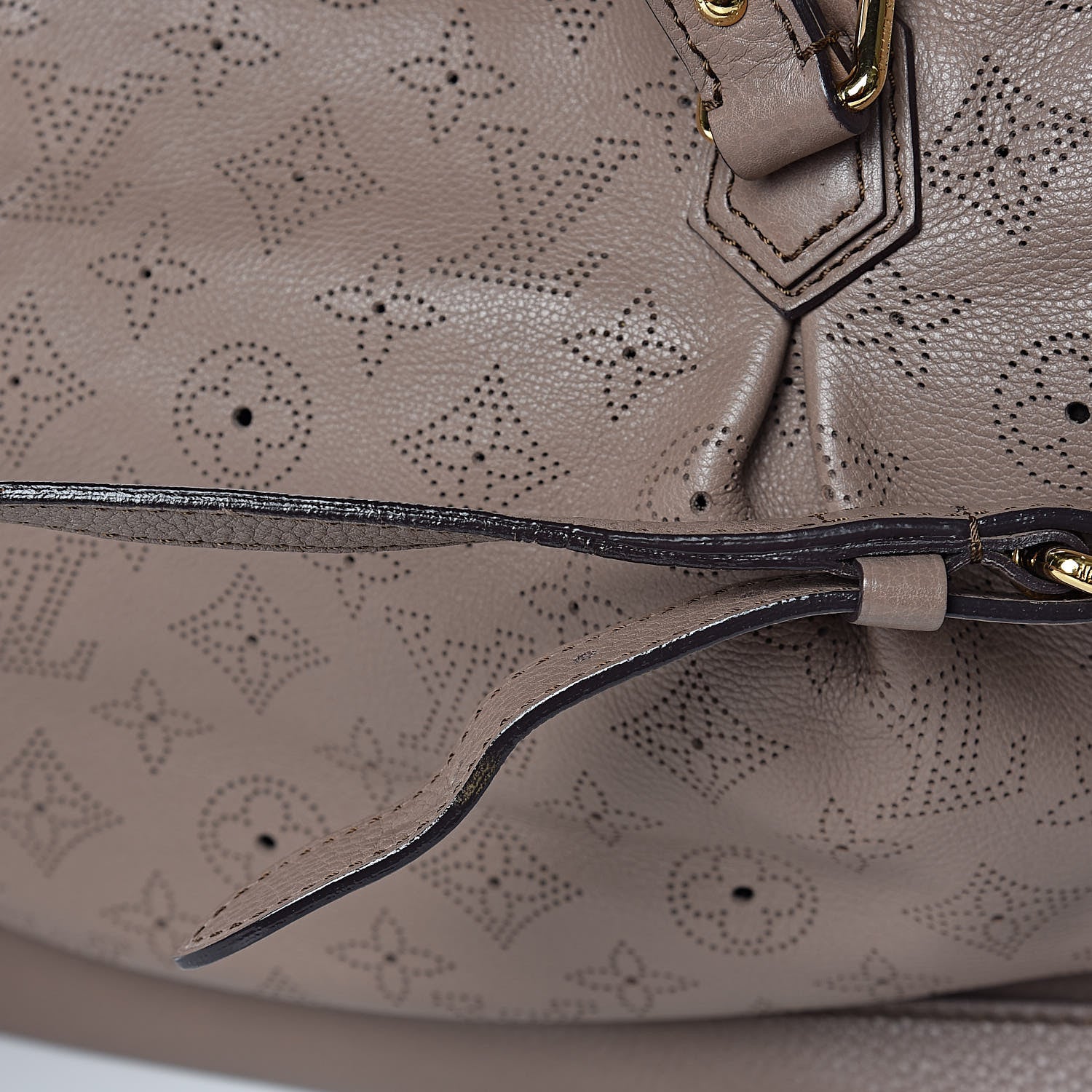 Louis Vuitton Mahina Stellar PM Poudre 12 of 16