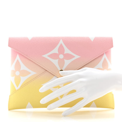 Louis Vuitton Monogram Giant By The Pool Kirigami Pochette Set 2 of 10