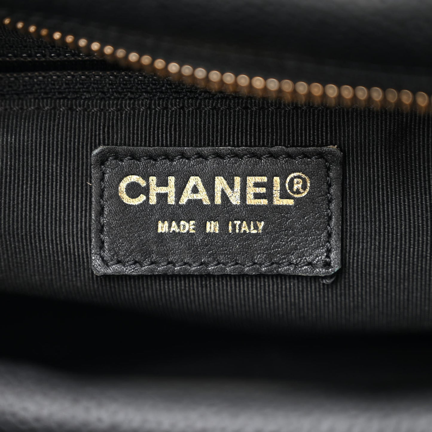 Caviar Quilted Petit Timeless Tote PTT Black