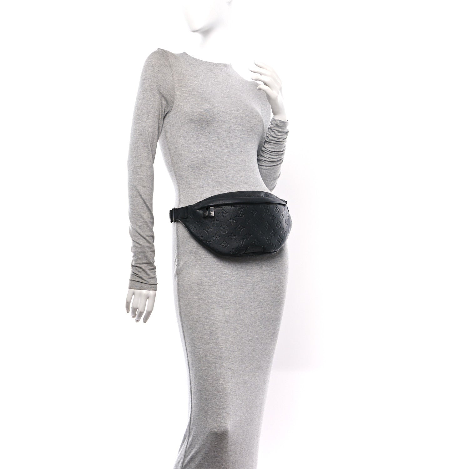 Louis Vuitton Calfskin Monogram Shadow Discovery Bumbag PM Black 2 of 9