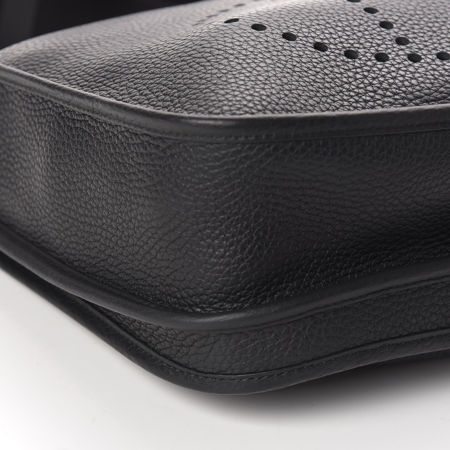 Hermes Taurillon Clemence Evelyne III PM Black 10 of 12
