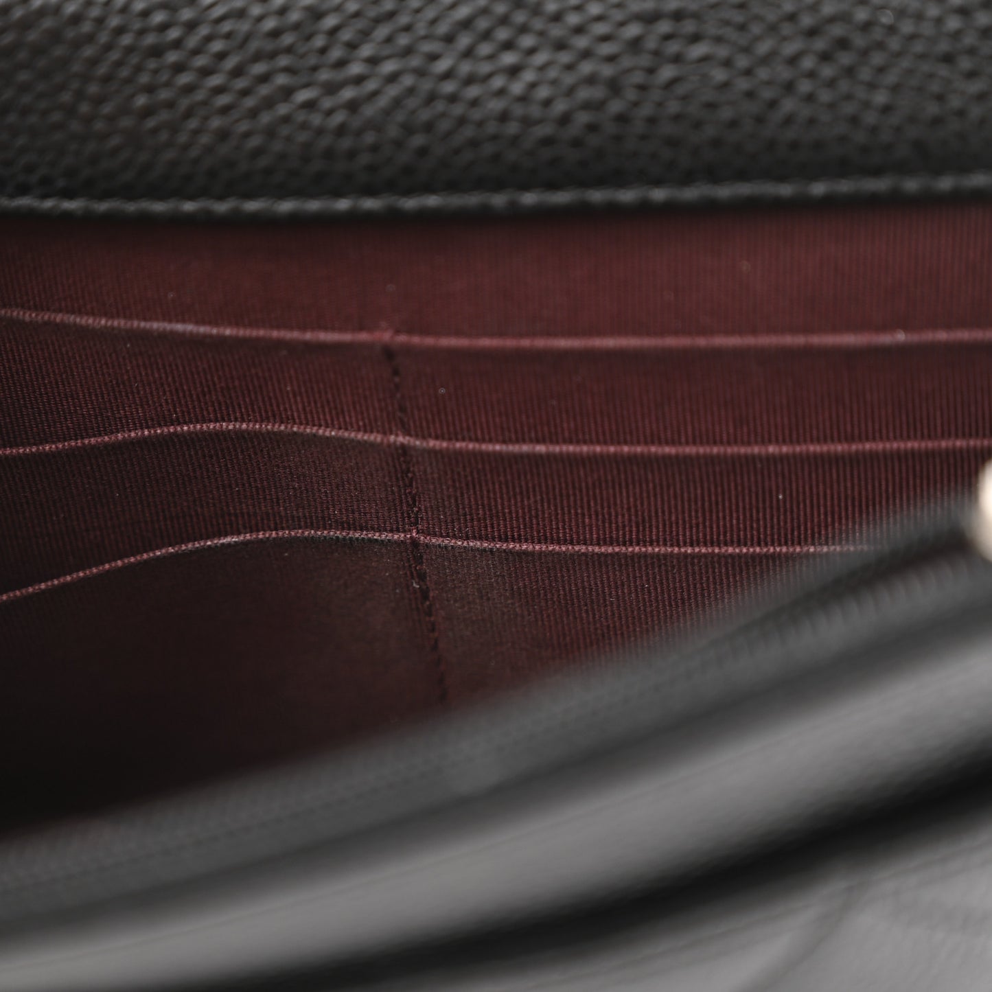 Caviar Quilted Wallet on Chain WOC Black