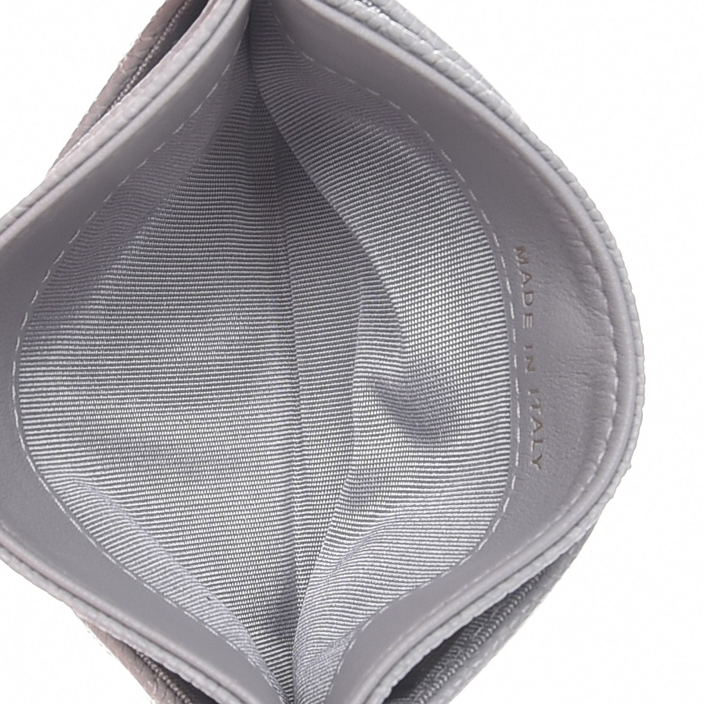 Caviar Quilted Boy Card Holder Grey