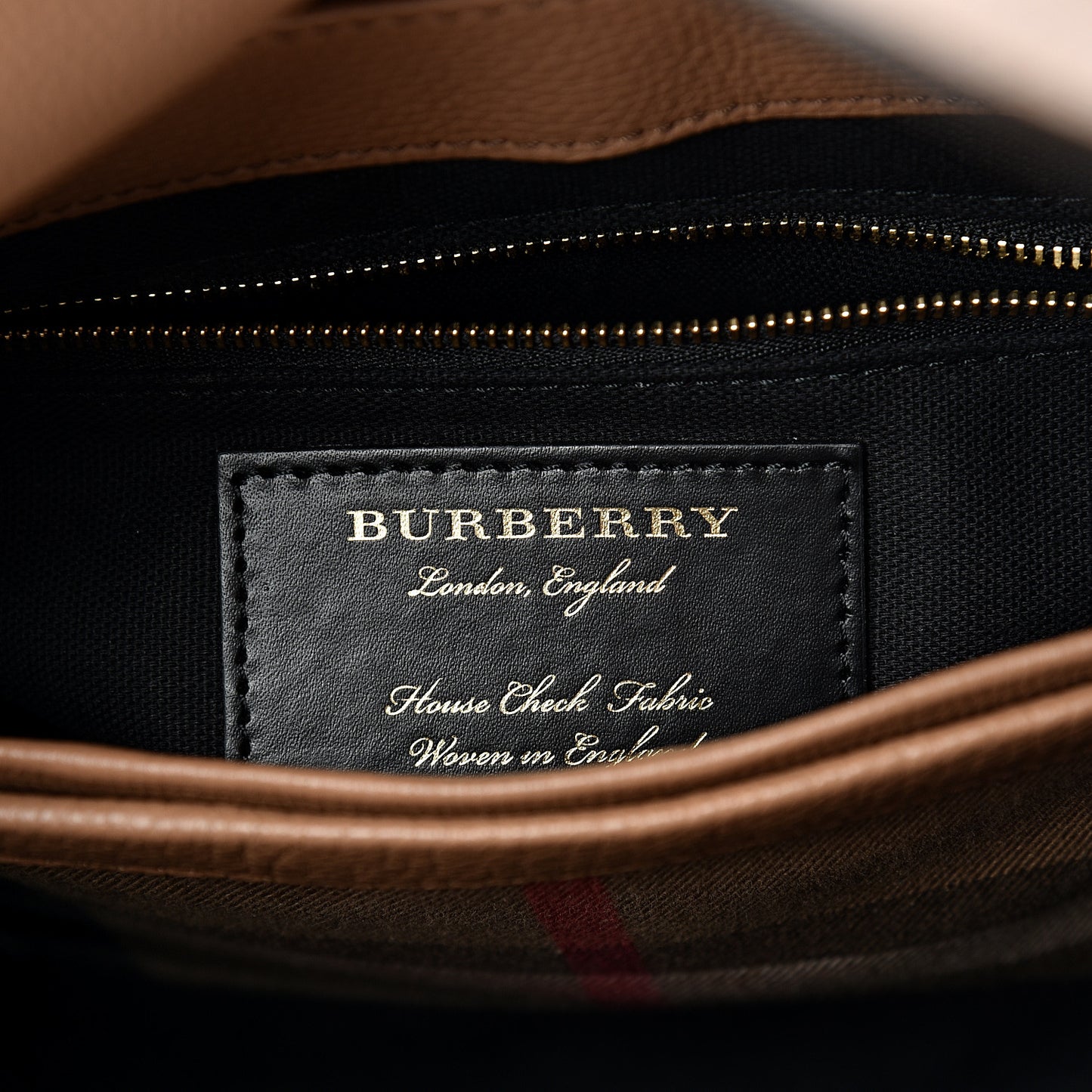 Derby Calfskin House Check Small Camberley Dark Sand
