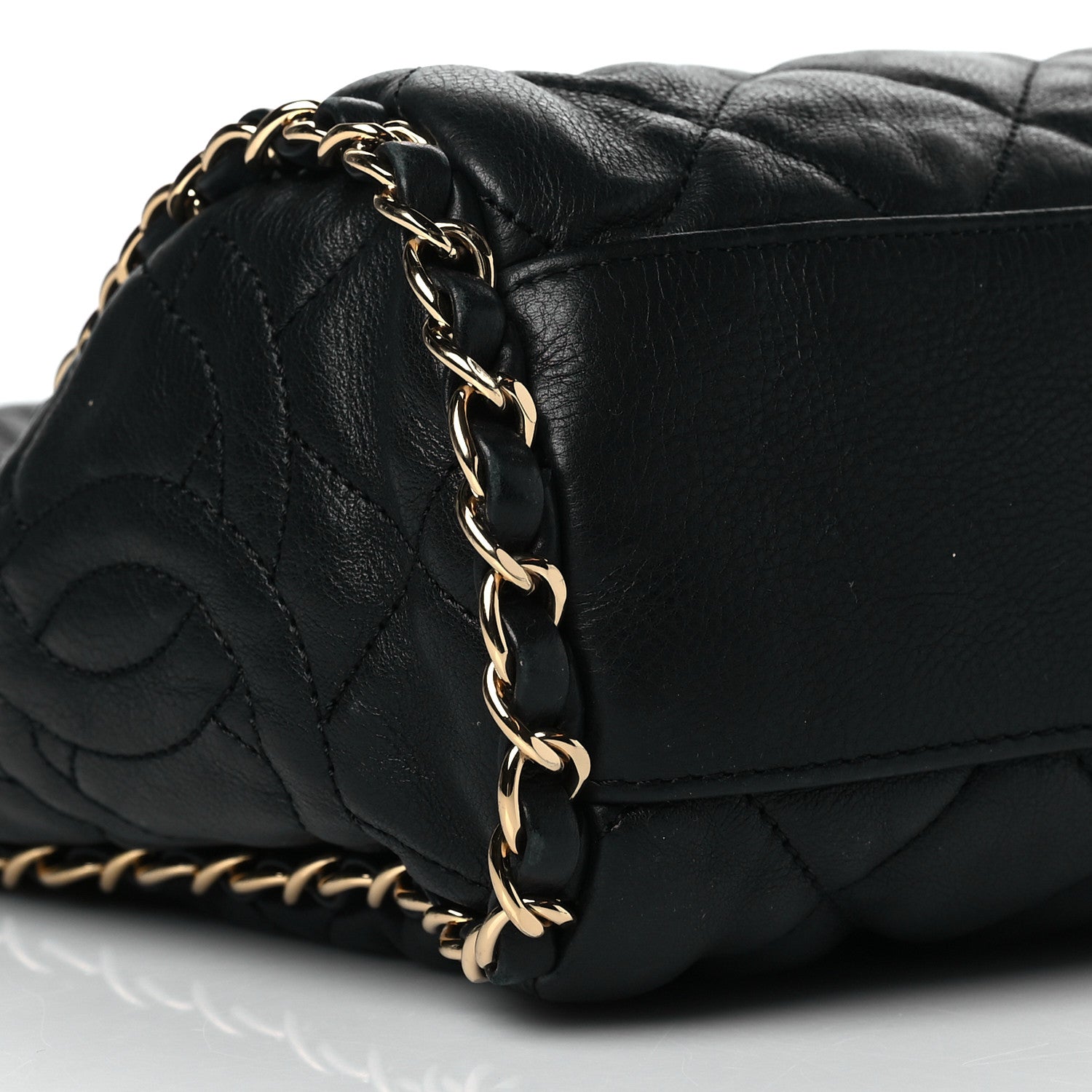 Chanel Calfskin Quilted Medium Chain Me Hobo Black 9 of 10