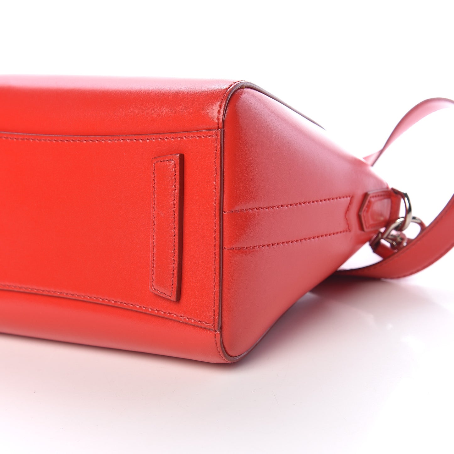 Shiny Lord Calfskin Mini Antigona Red