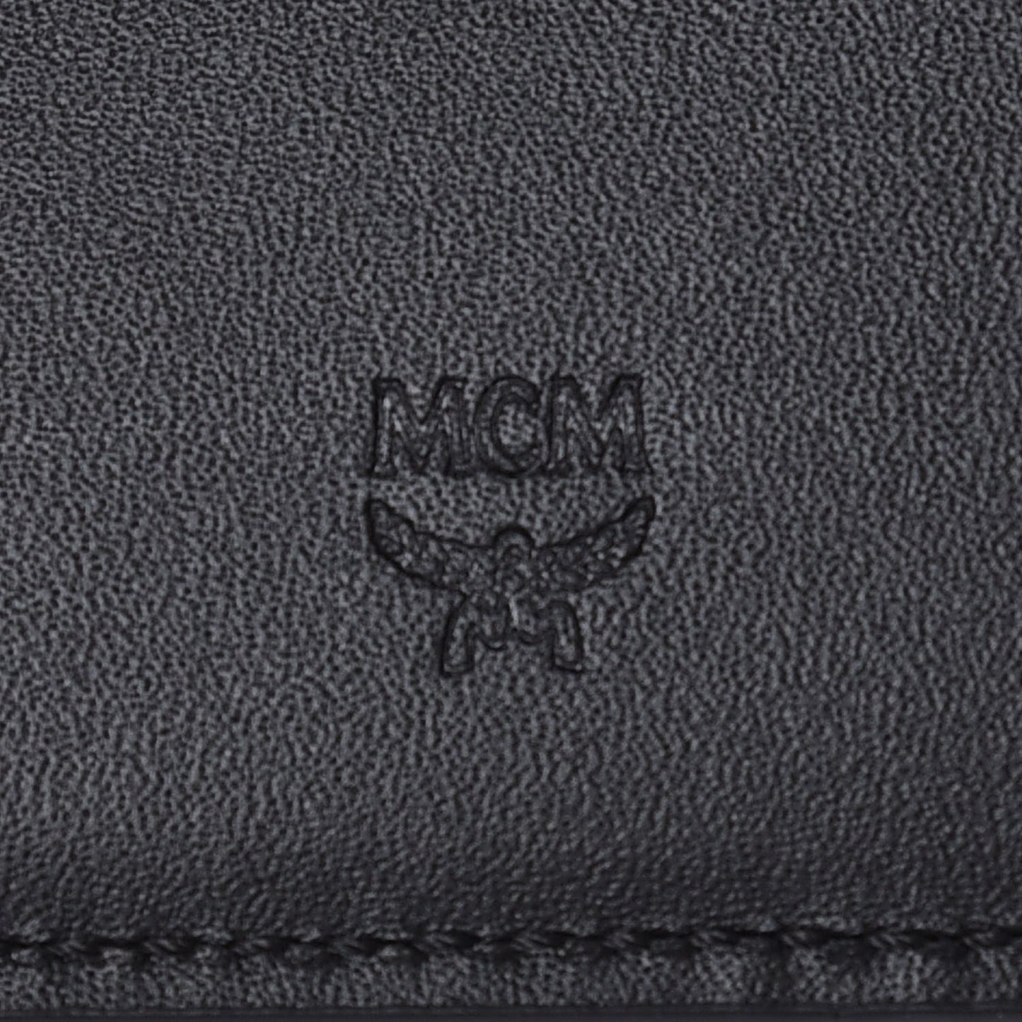 Calfskin Bifold Long Wallet Black