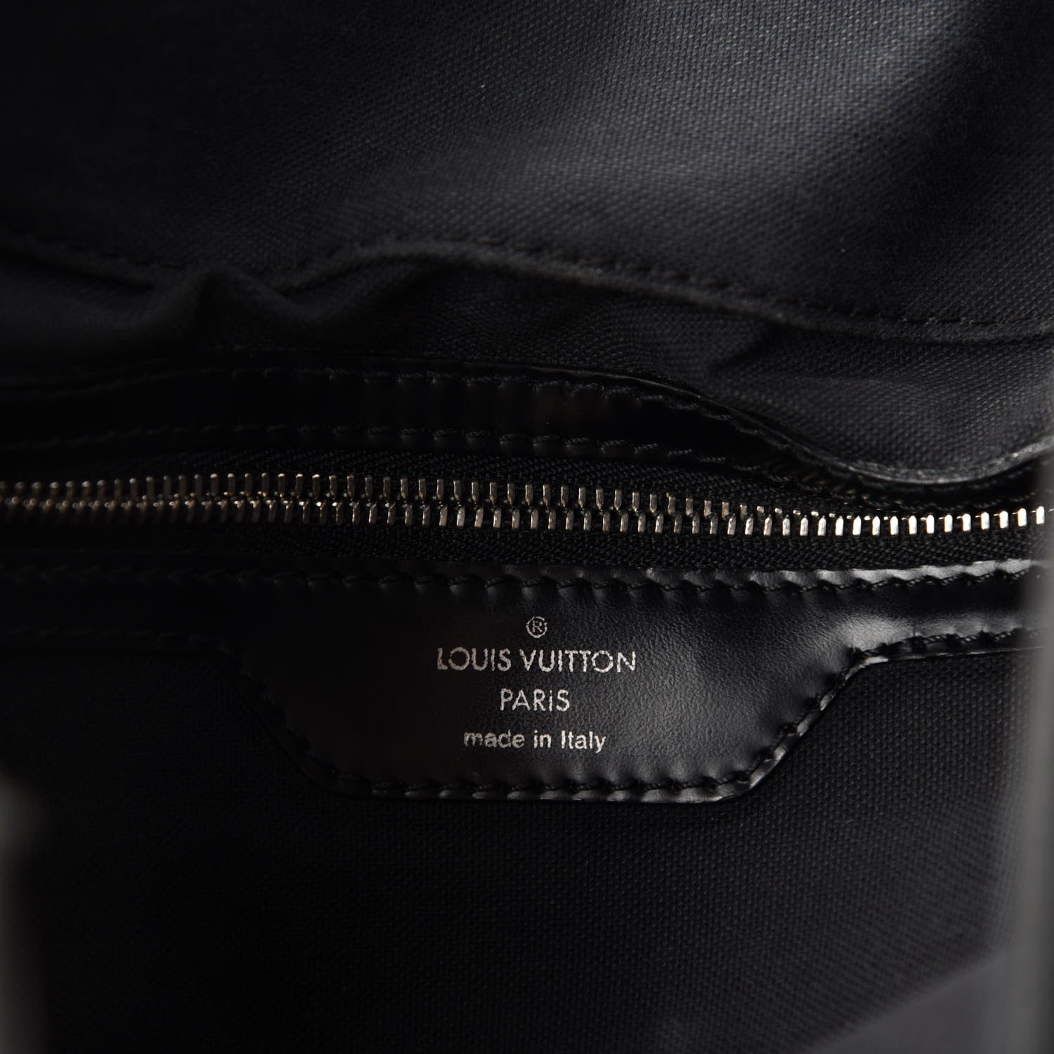 Louis Vuitton Taiga Viktor Messenger Bag Ardoise 8 of 10