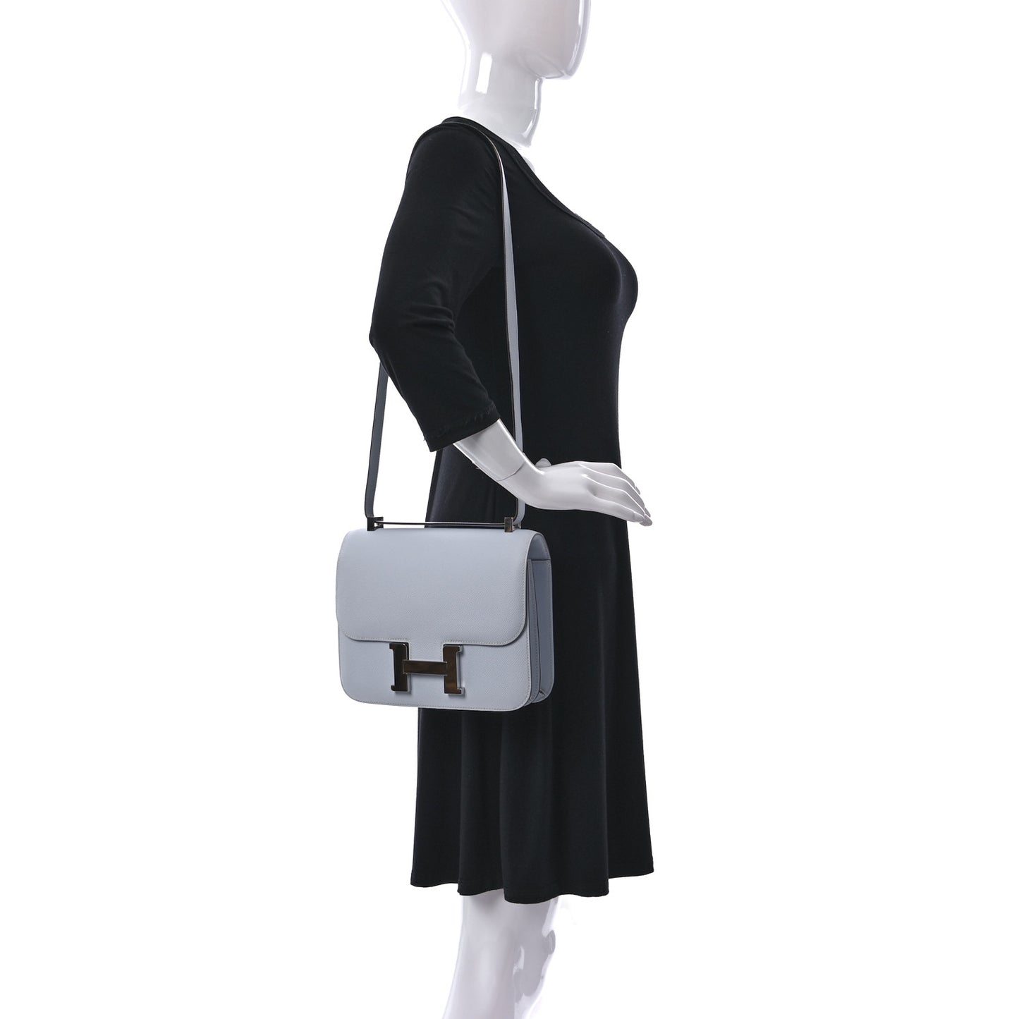 Epsom Constance 24 Bleu Brume