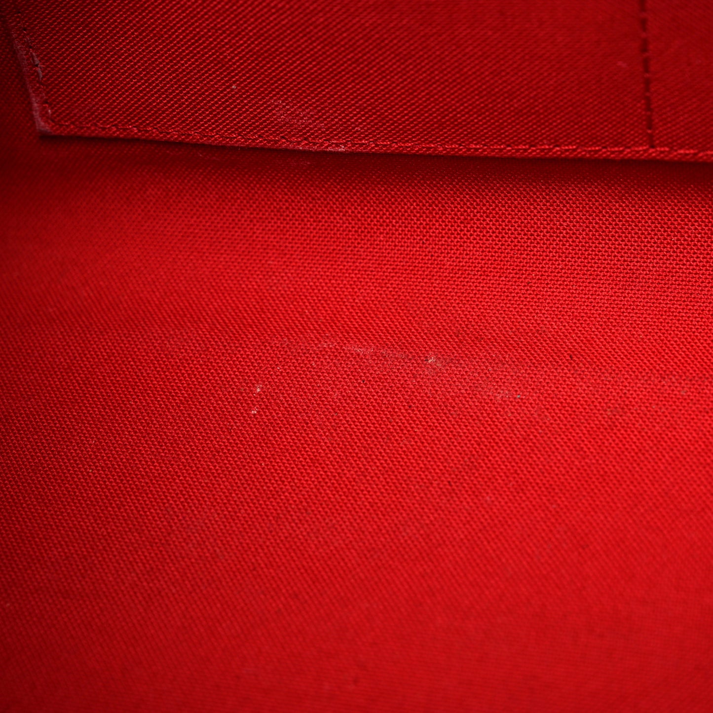Reverse Monogram Giant Onthego MM