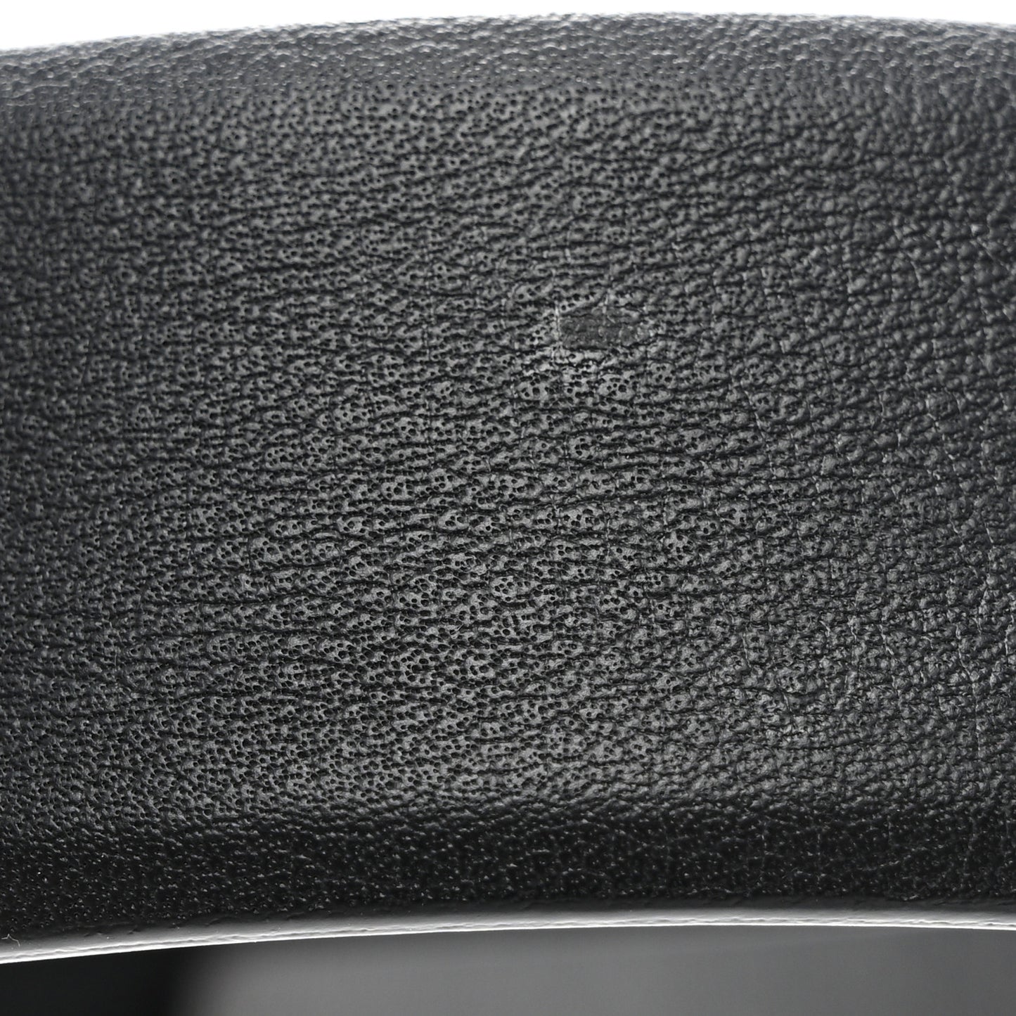 Calfskin CC Chain Belt 80 32 Black Gold