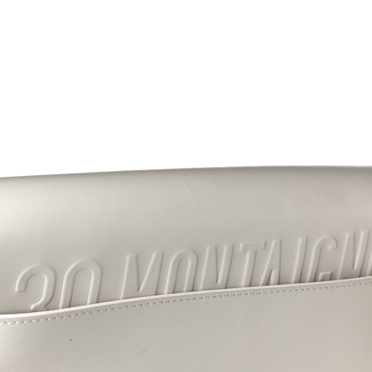Box Calfskin Medium Bobby Flap Latte