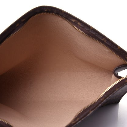 Louis Vuitton Monogram Toiletry Pouch 26 5 of 8