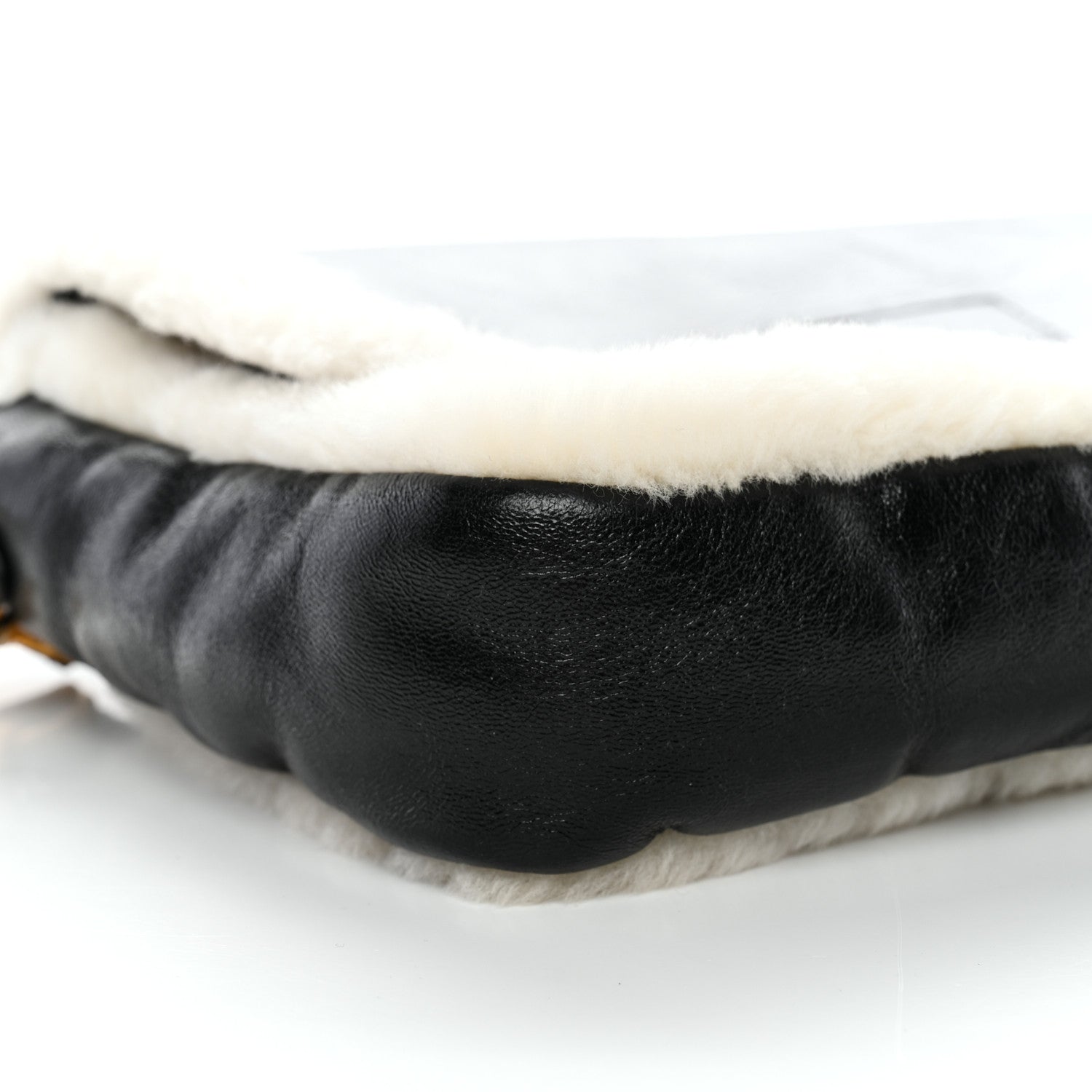 Fendi Lambskin Sheepskin Fur Large Baguette Black 1848841