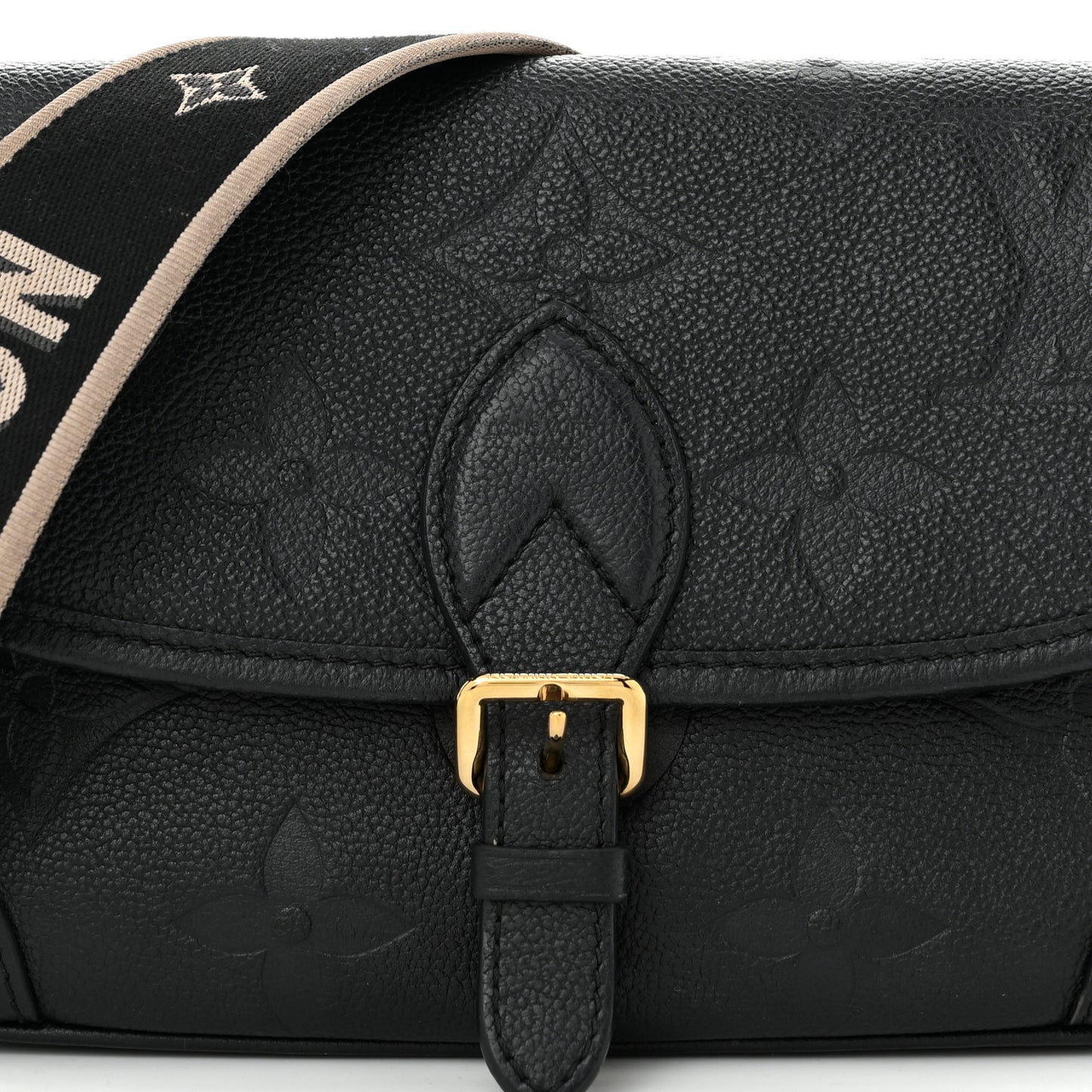 Empreinte Monogram Giant Diane Black