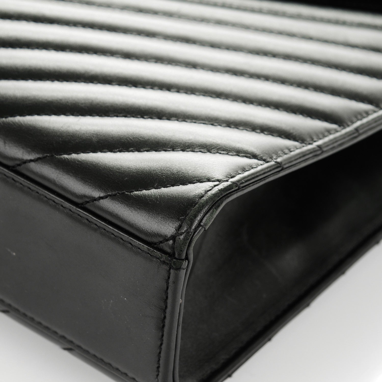 Saint Laurent Smooth Calfskin Matelasse Chevron Large Monogram Satchel Black 10 of 12