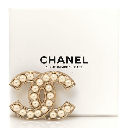 Chanel Pearl CC Brooch Light Gold 4 of 4