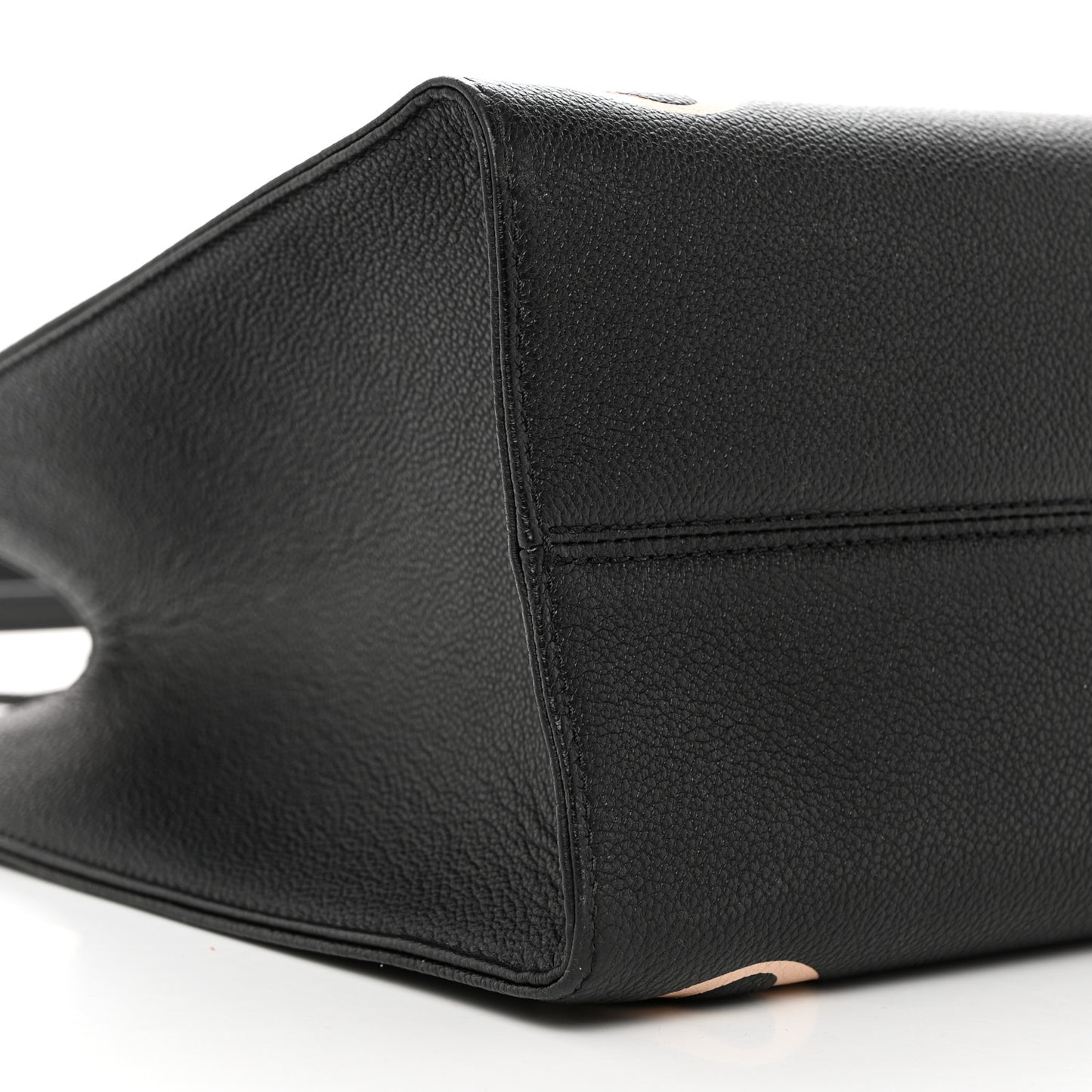 LOUIS VUITTON Empreinte Monogram Giant Onthego MM Black Beige