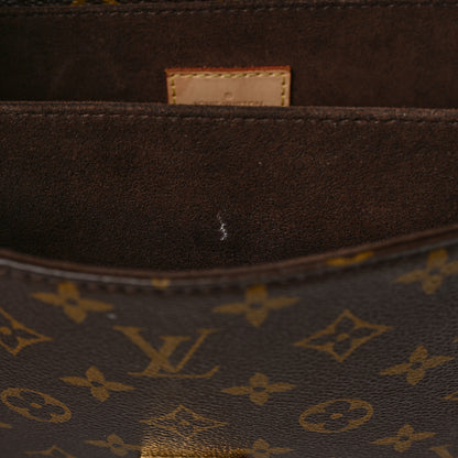 Louis Vuitton Monogram Pochette Metis 10 of 14