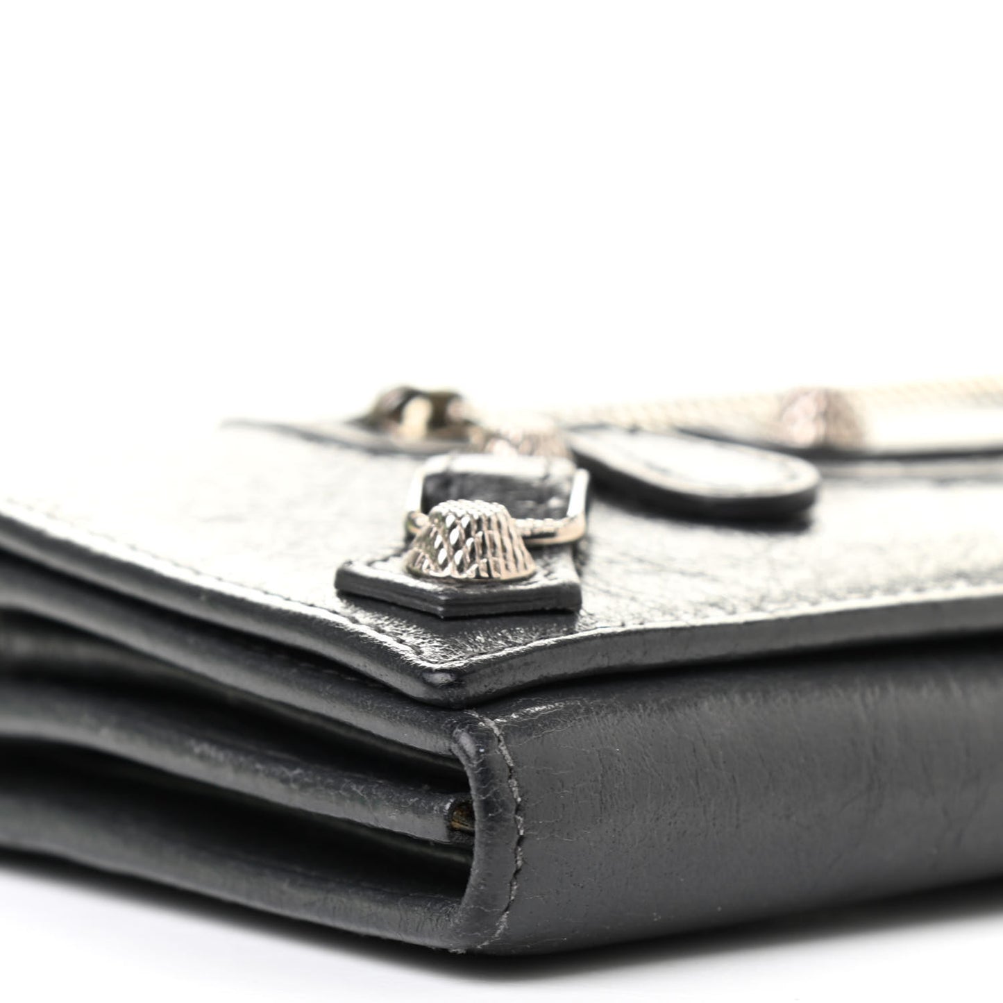 Agneau Giant 12 Silver Hardware Money Wallet Gris Fossile