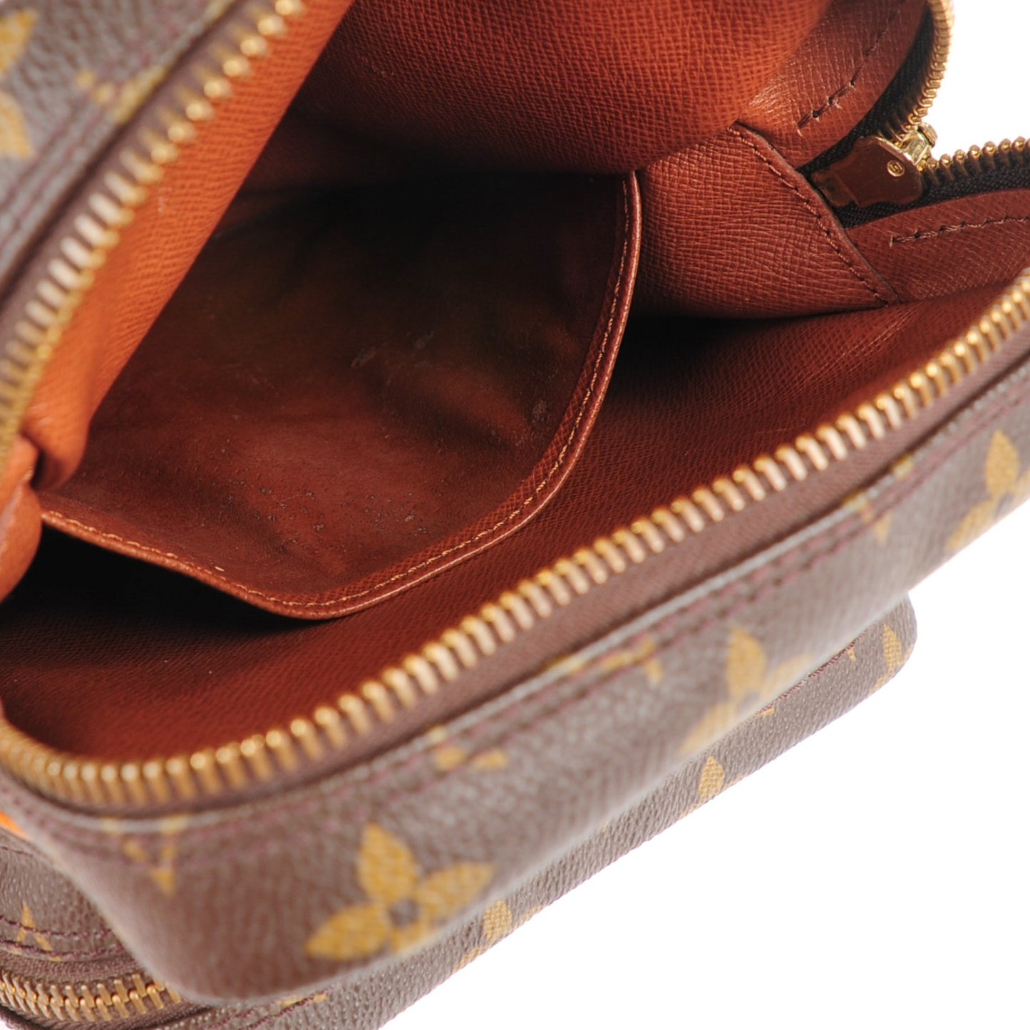 Monogram Amazone