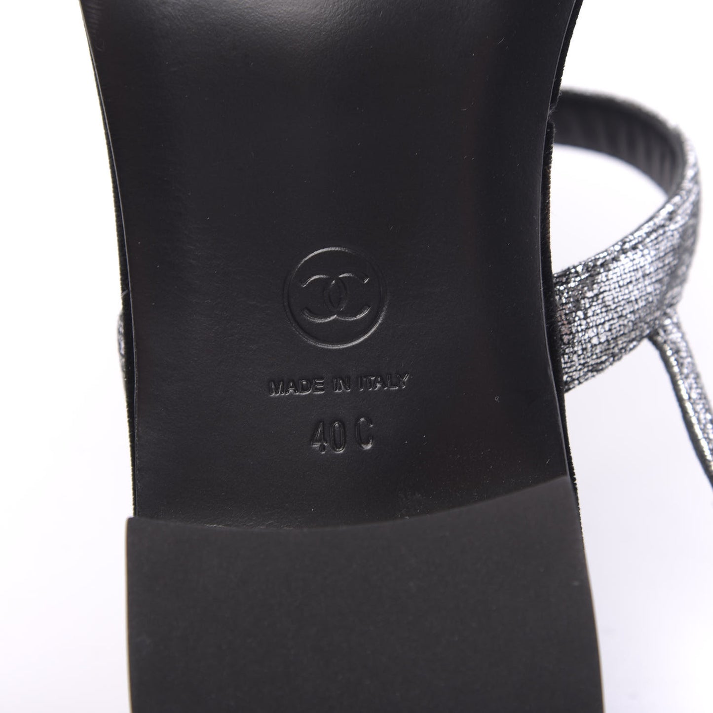 Metallized Goatskin Pearl CC Thong Sandals 40 Silver