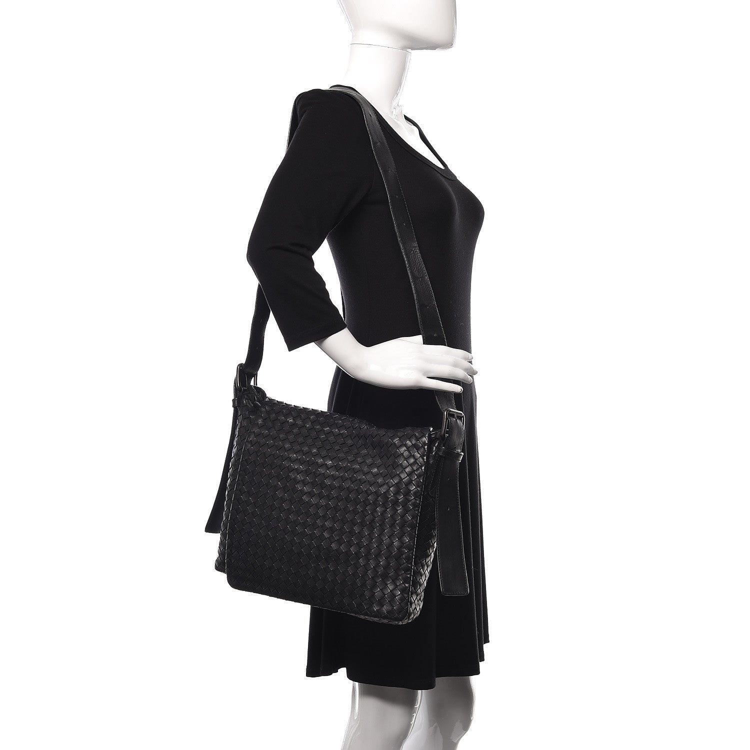 Bottega Veneta Light Calf Intrecciato Crossbody Messenger Bag Black 2 of 13