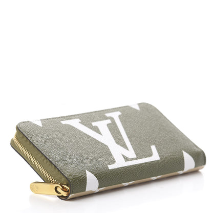Louis Vuitton Monogram Giant Zippy Wallet Kaki White 3 of 5