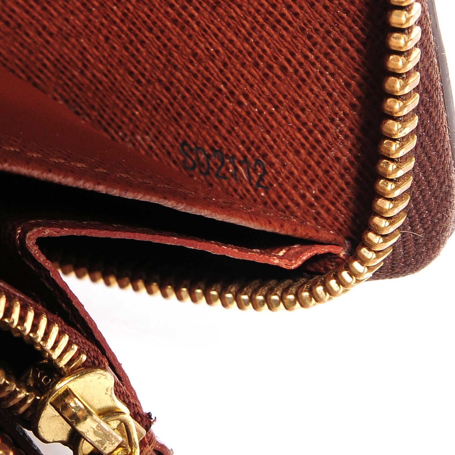 Louis Vuitton Monogram Zippy Wallet 8 of 8